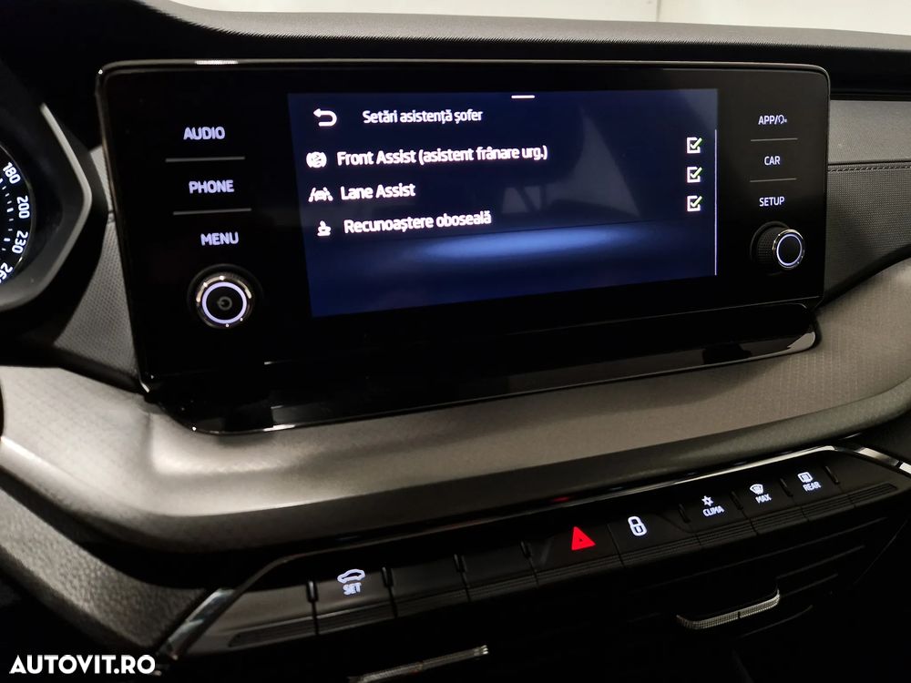 Skoda Octavia 2.0 TDI DSG Ambition - 19