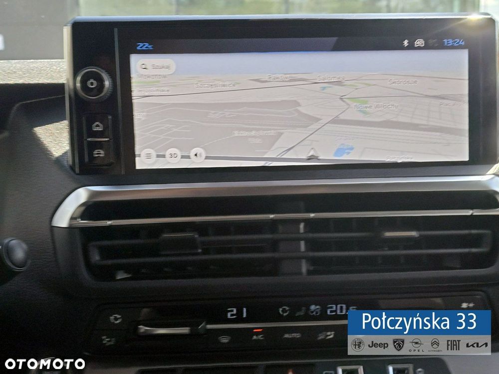 Peugeot Traveller - 19