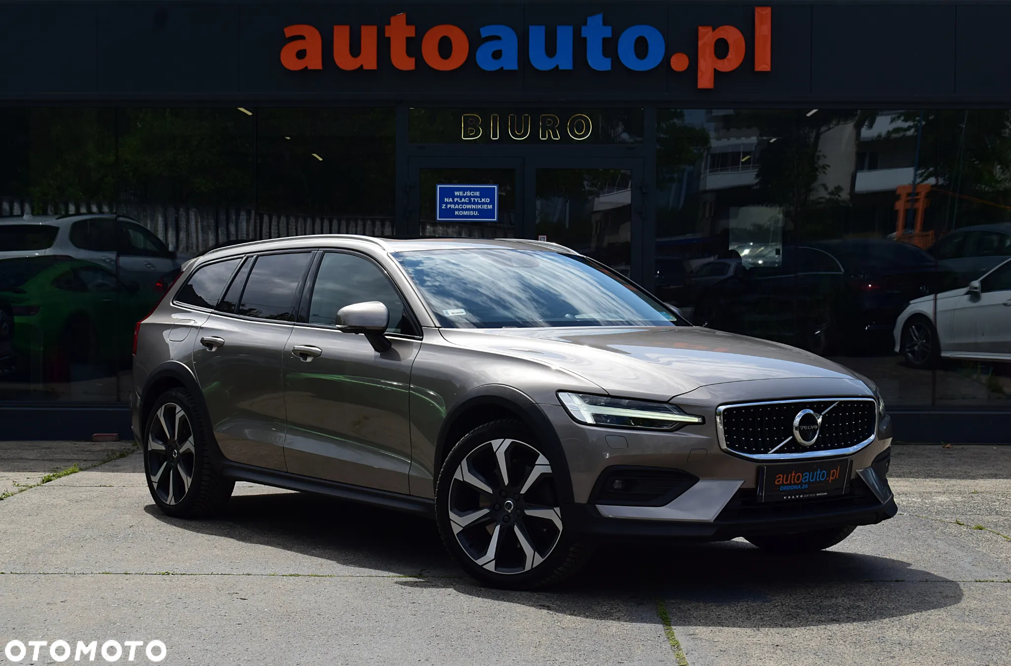 Volvo V60 D4 SCR AWD Inscription - 3