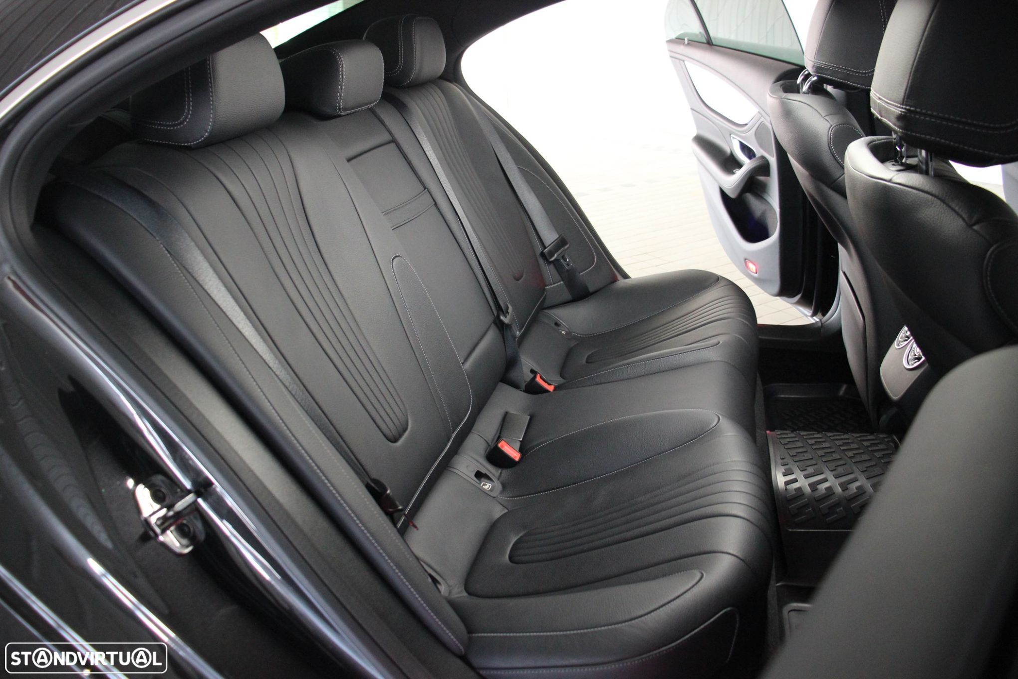 Mercedes-Benz CLS 220 d AMG Line - 13