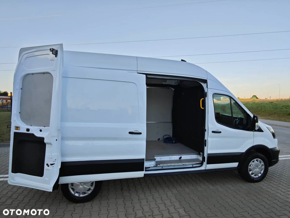 Ford Transit - 10