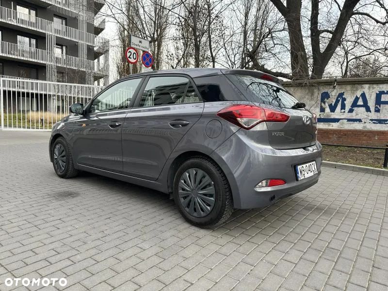 Hyundai i20 1.2 BlueDrive Elegant - 4