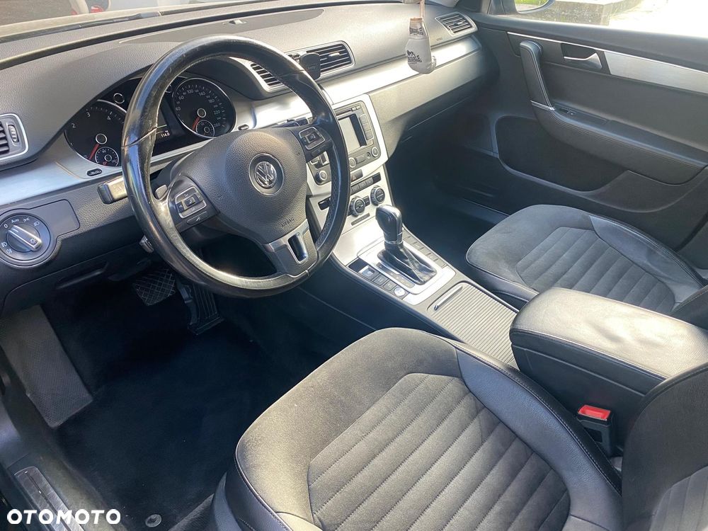 Volkswagen Passat 2.0 TDI Comfortline DSG - 6