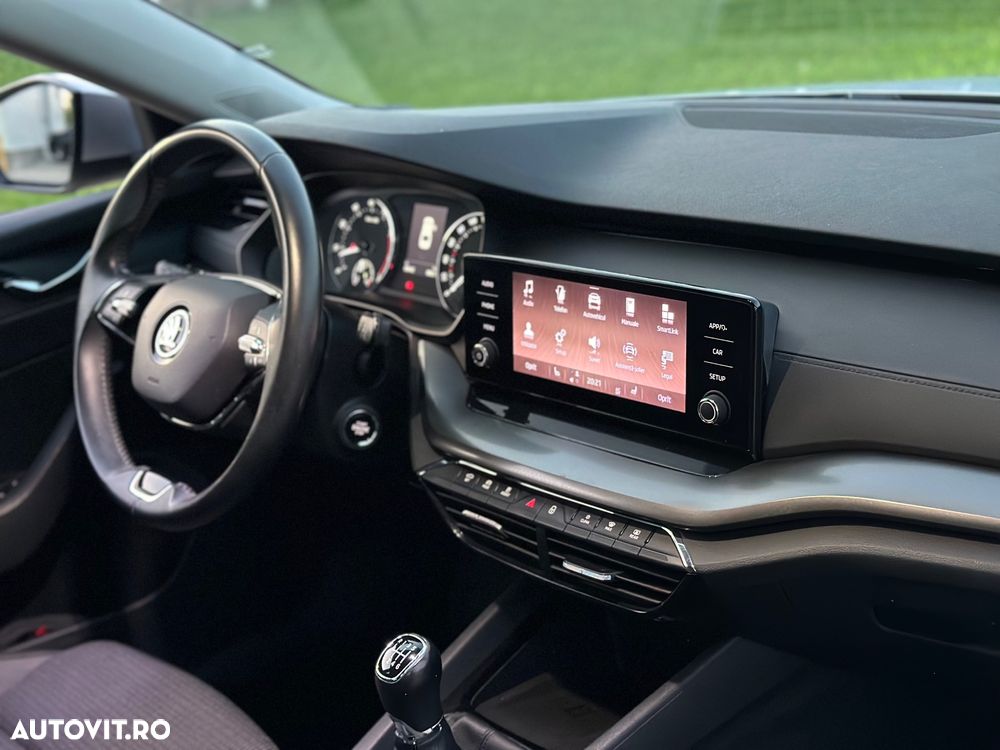 Skoda Octavia 1.5 TSI Ambition - 12