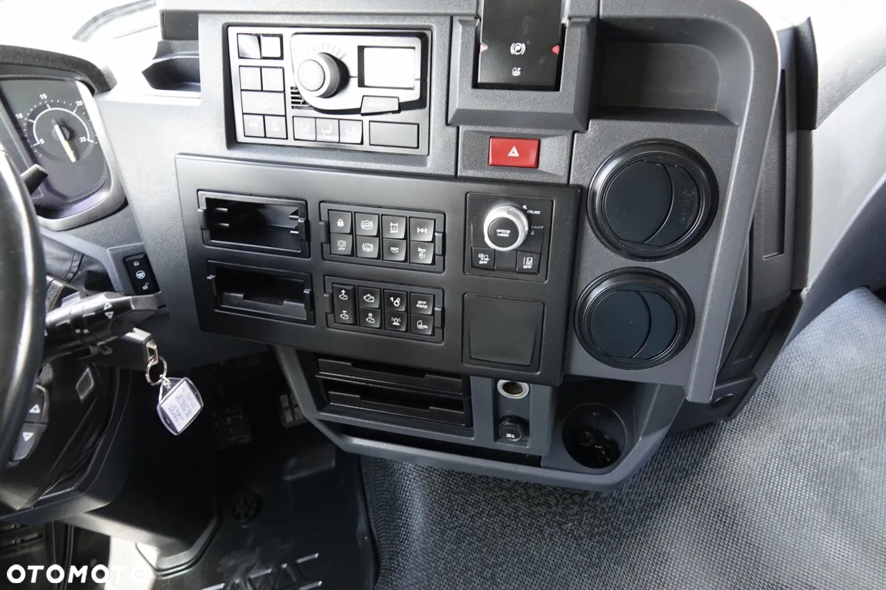 Renault C 440 / HYDRAULIKA / NISKA KABINA / SPROWADZONA / PO KONTRAKCIE SERWISOWYM - 29