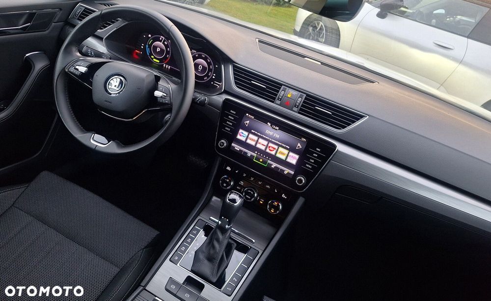 Skoda Superb 1.4 TSI Plug-In Hybrid Style DSG - 10