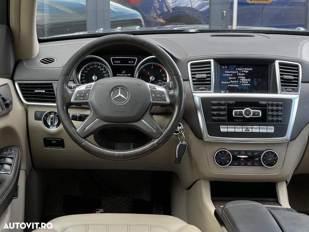 Mercedes-Benz GL - 9