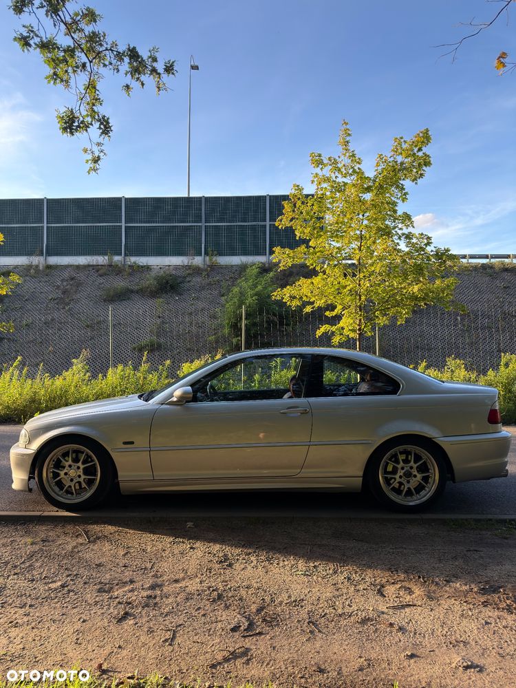 BMW Seria 3 328Ci - 2