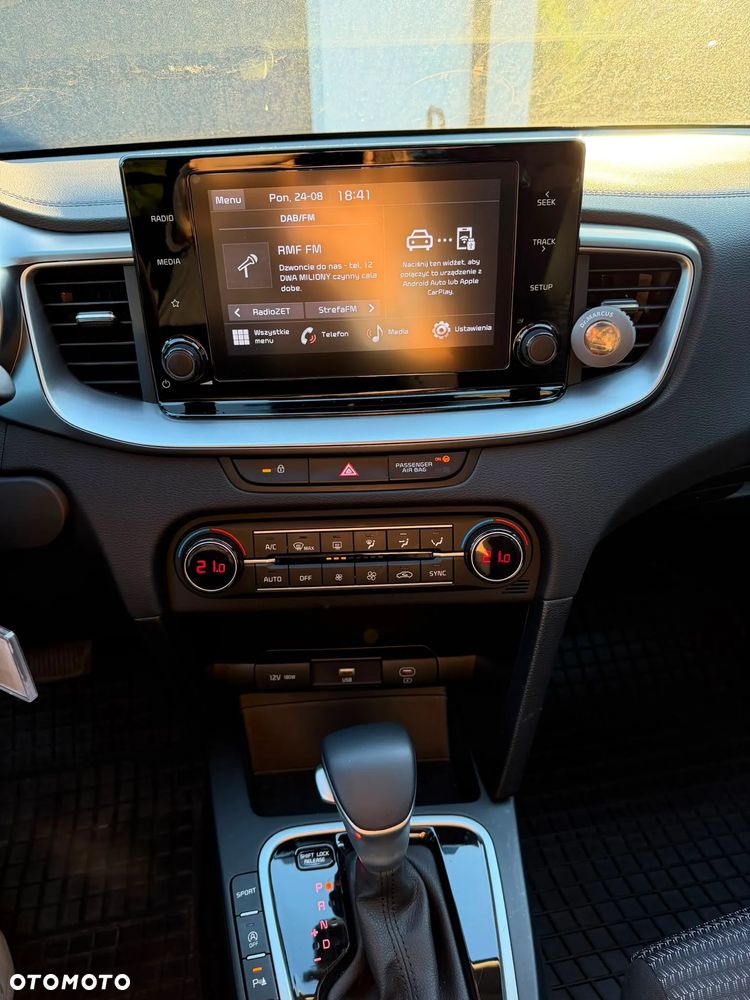 Kia XCeed 1.5 T-GDI Business Line DCT - 22