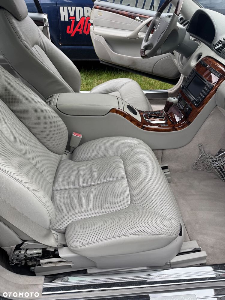 Mercedes-Benz CL 500 - 24