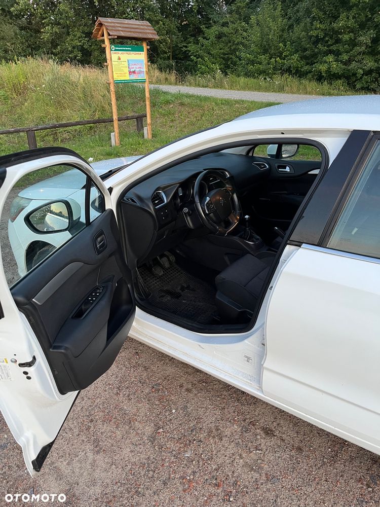 Citroën C4 1.6 HDi Attraction - 9