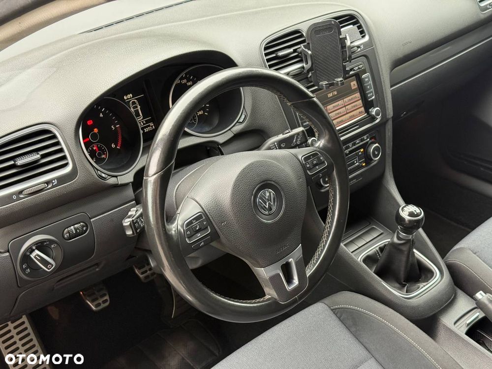 Volkswagen Golf 1.6 TDI Trendline - 24