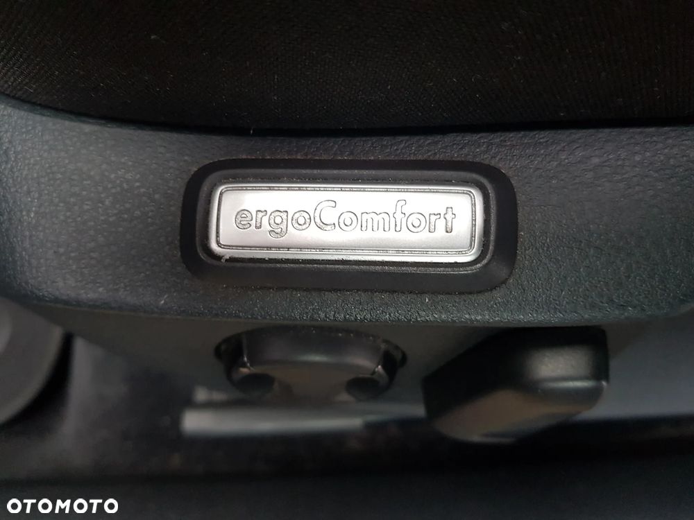 Volkswagen Passat 1.8 TSI BMT Comfortline DSG - 12