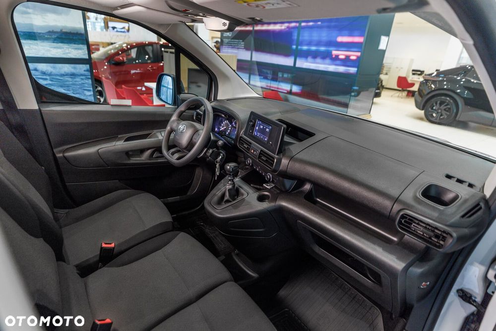 Toyota PROACE CITY - 23