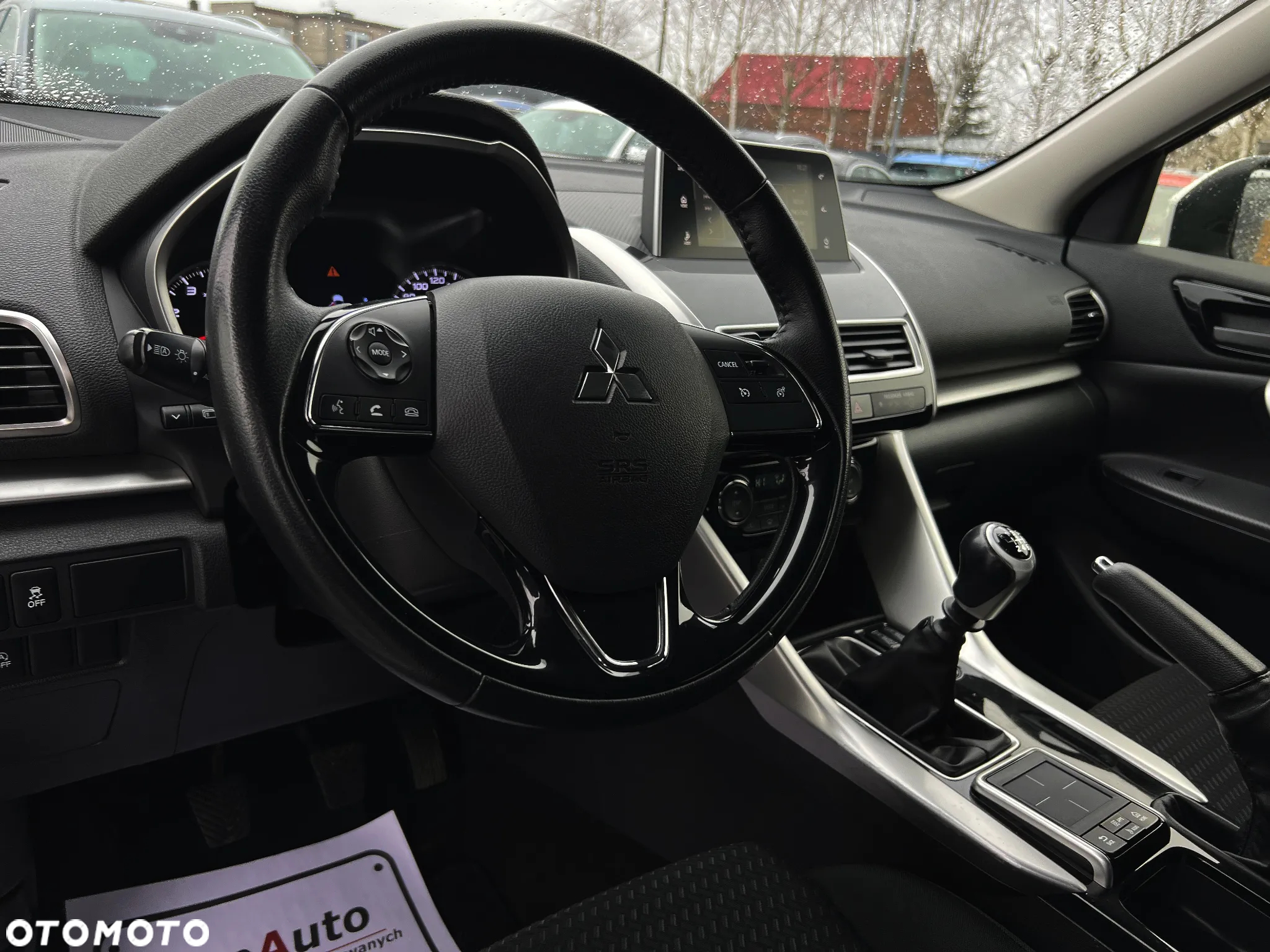 Mitsubishi Eclipse Cross 1.5 T GPF Invite Plus - 17
