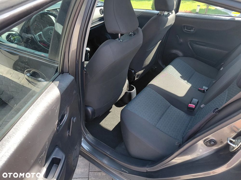Toyota Yaris 1.0 Life - 14