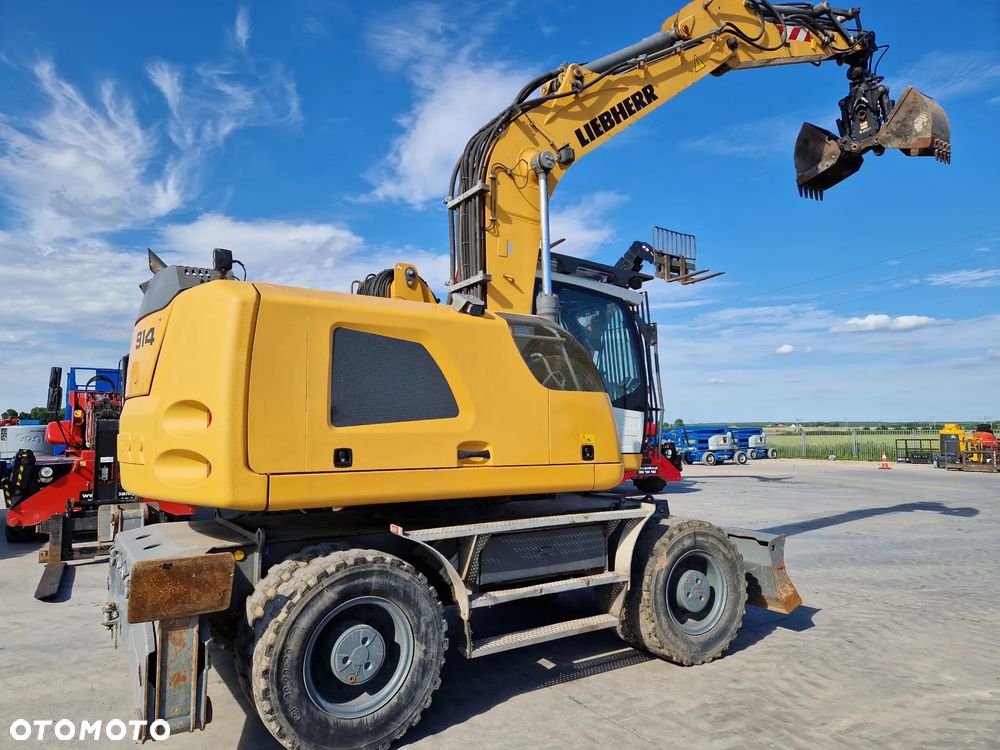 Liebherr A 914 Litronic jak TEREX CAT SENNEBOGEN M497 - 25