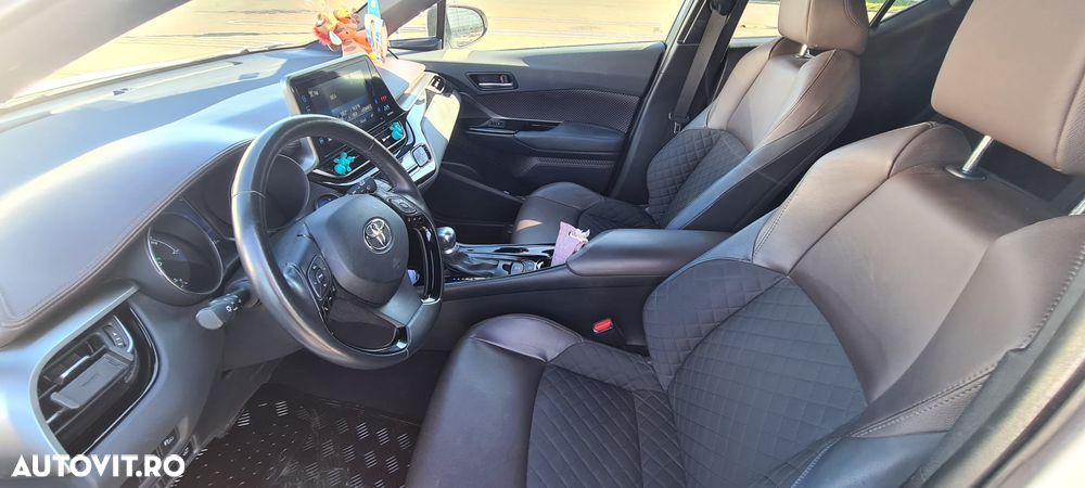 Toyota C-HR 1.8 HSD 4x2 CVT C-lassy LED - 3