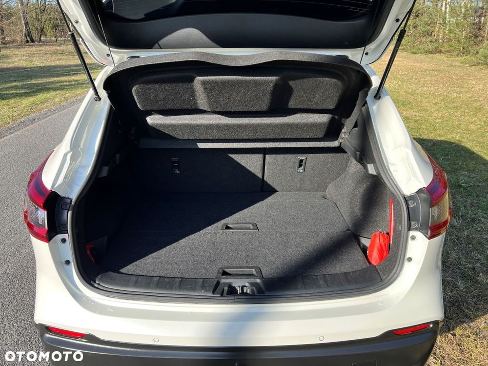 Nissan Qashqai 1.6 DCi 4x4 Tekna+ - 15