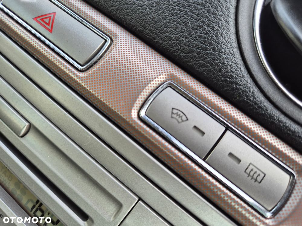 Ford Galaxy - 9