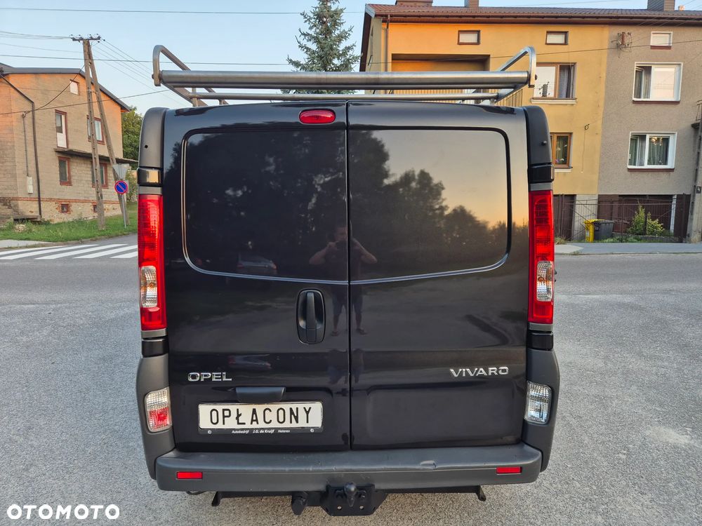 Opel Vivaro - 18