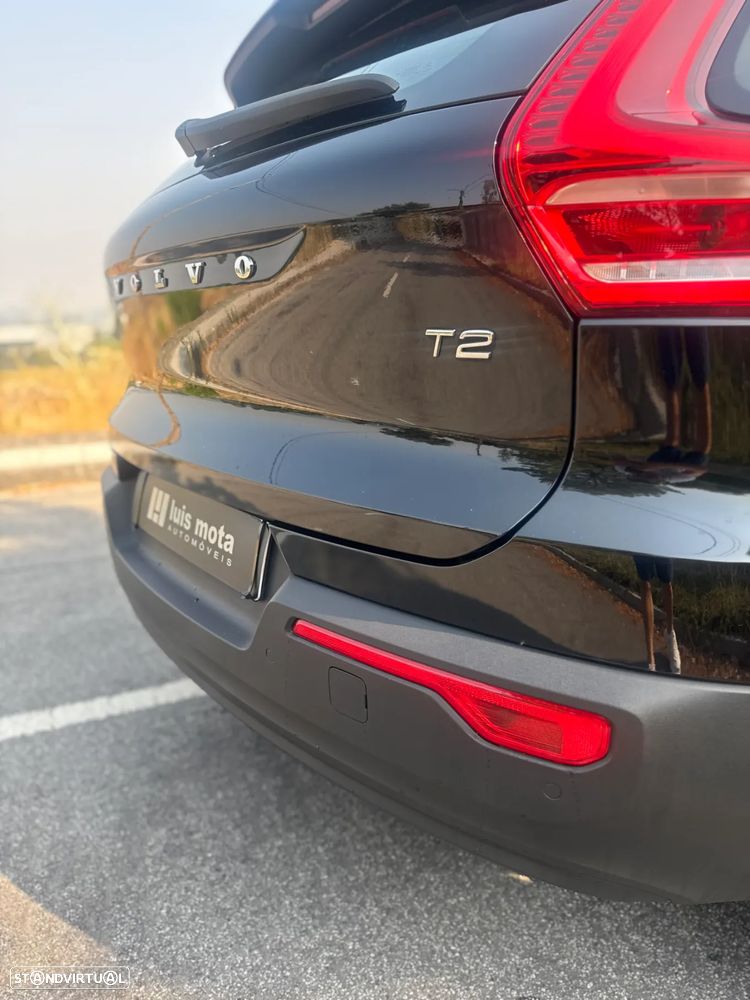 Volvo XC 40 1.5 T2 Momentum - 12