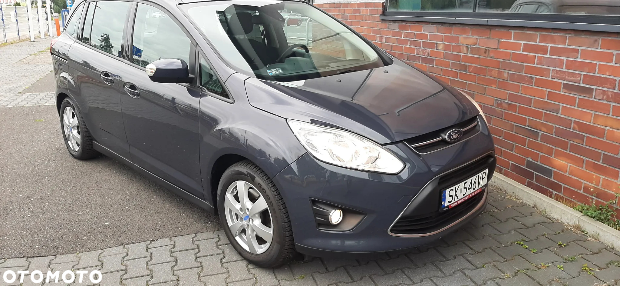 Ford Grand C-MAX - 14