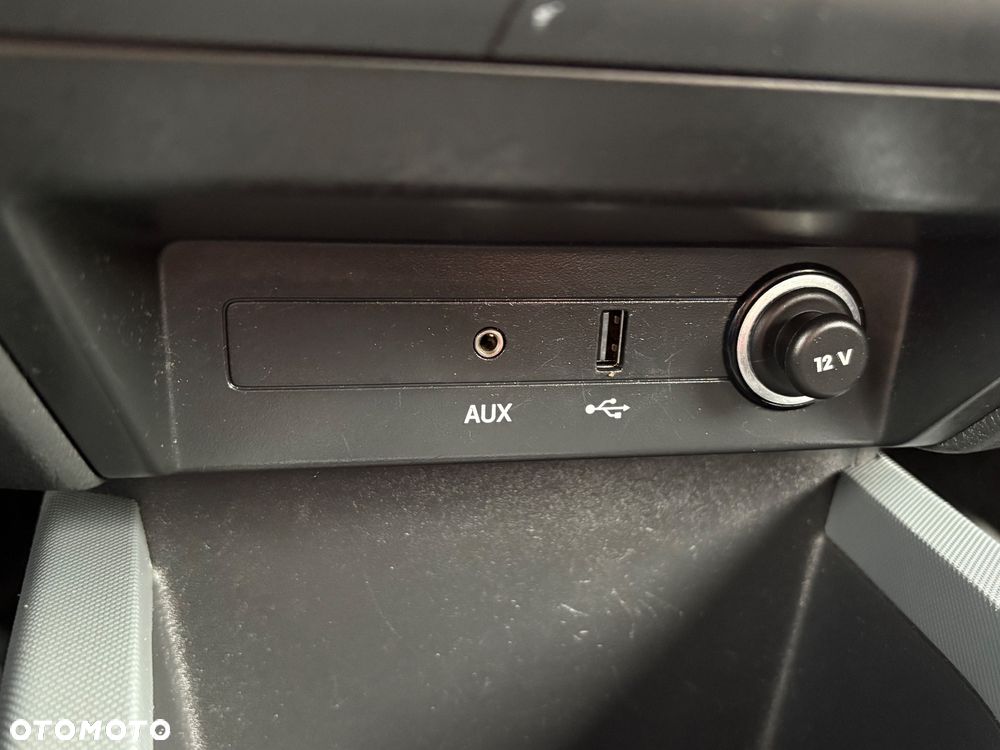 Skoda Fabia 1.0 TSI Active - 13