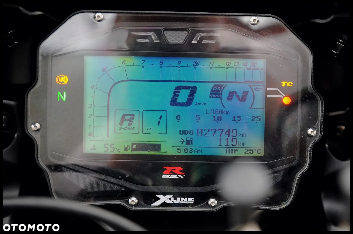 Suzuki GSX-R - 17