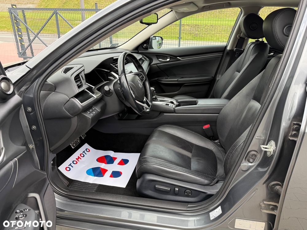 Honda Civic 1.5 T Executive CVT - 25