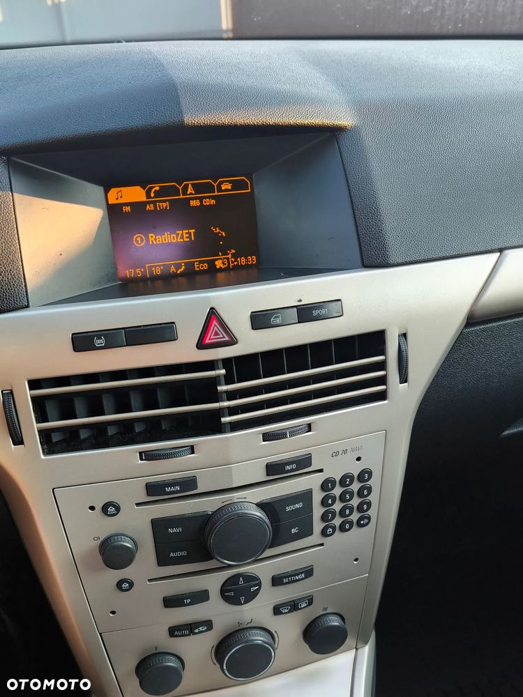 Opel Astra 1.6 Enjoy EasyTronic - 17
