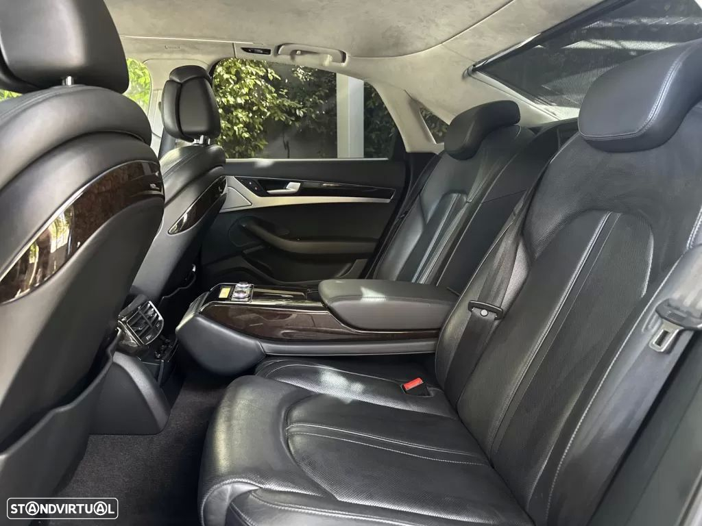 Audi A8 3.0 TDI V6 quattro Clean Diesel Exclusive - 22