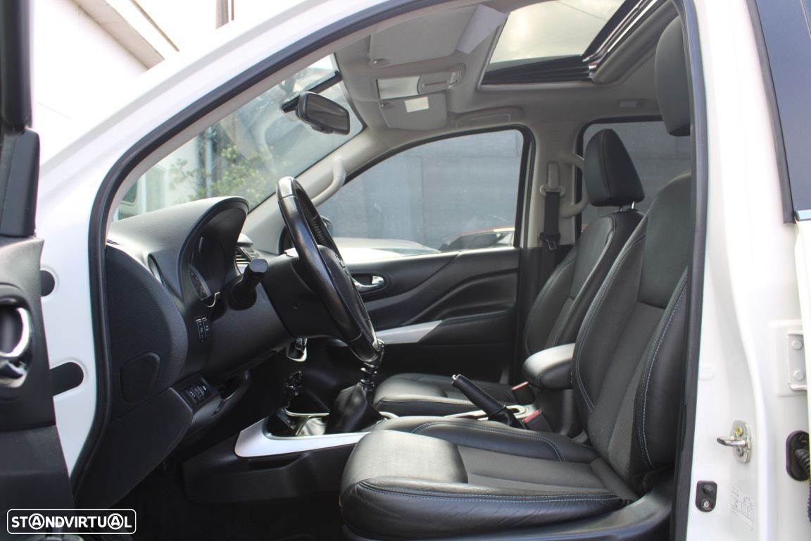 Nissan Navara 2.3 dCi CD 4WD N-Connecta Nav - 16