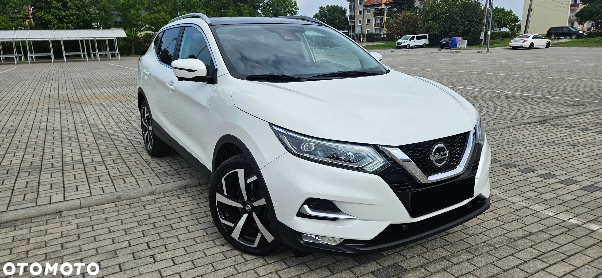 Nissan Qashqai 1.2 DIG-T TEKNA+ - 3