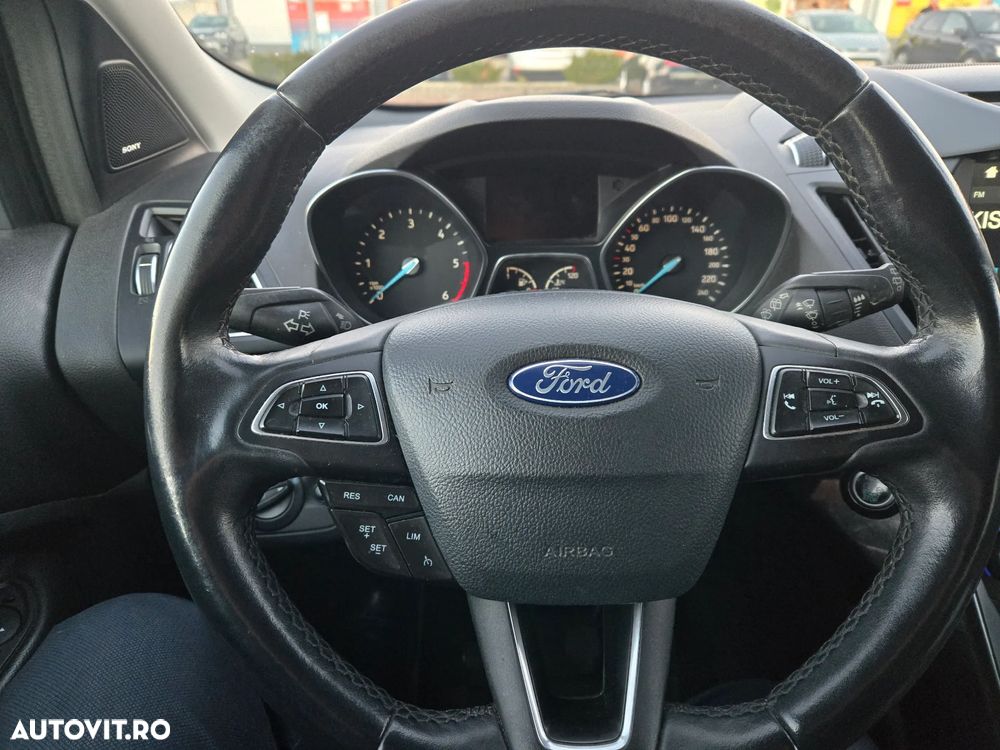 Ford Kuga 2.0 TDCi 4WD Trend - 11
