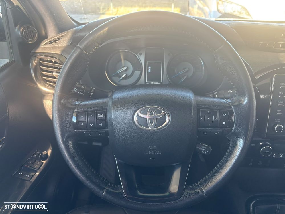 Toyota HILUX 2.8 204cv - 4 LUG - GPS - CÂMERA - 29