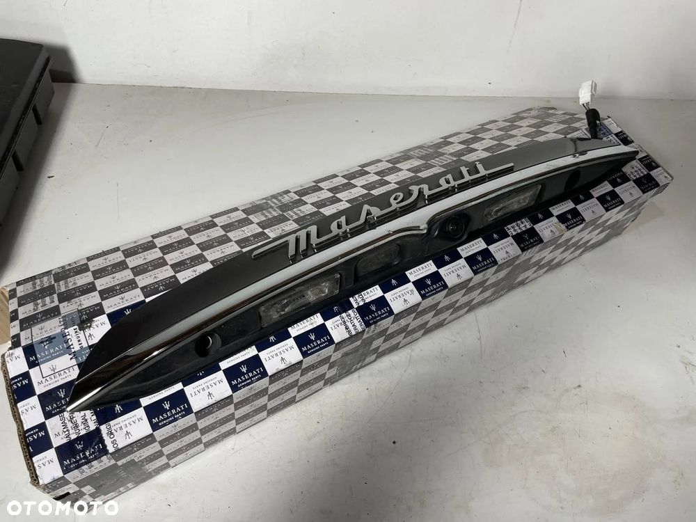 LISTWA BLENDA KLAPY TYŁ MASERATI GHIBLI KAMERA MAS24916 - 1