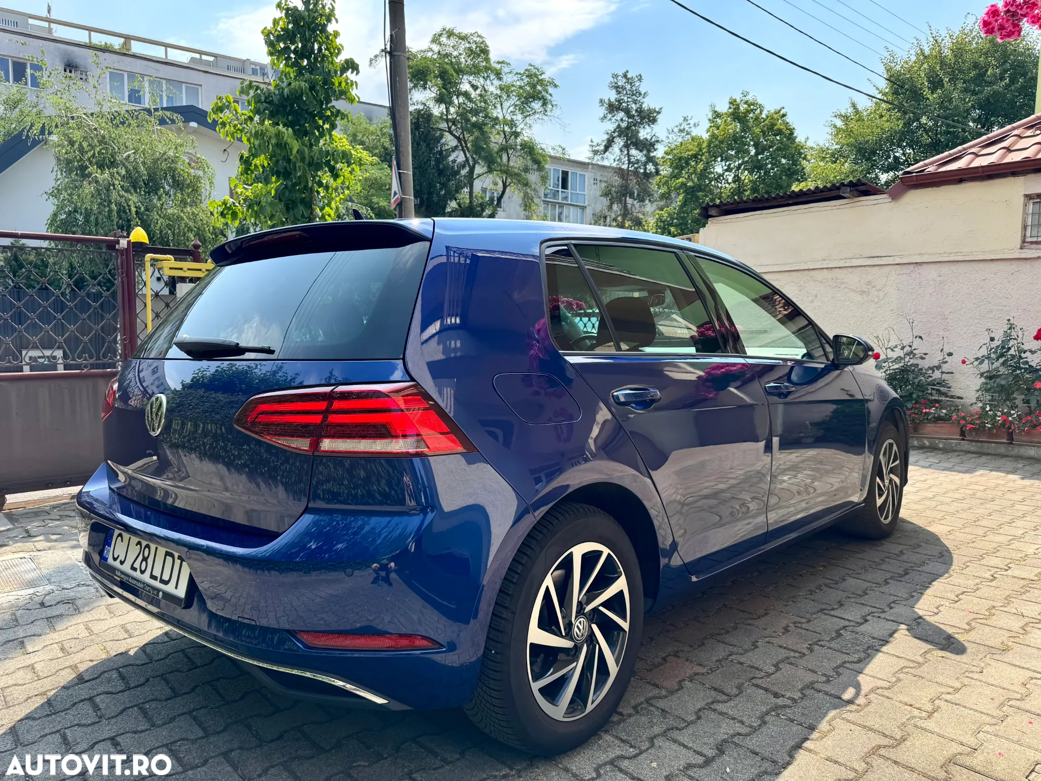 Volkswagen Golf 2.0 TDI DSG Join - 3