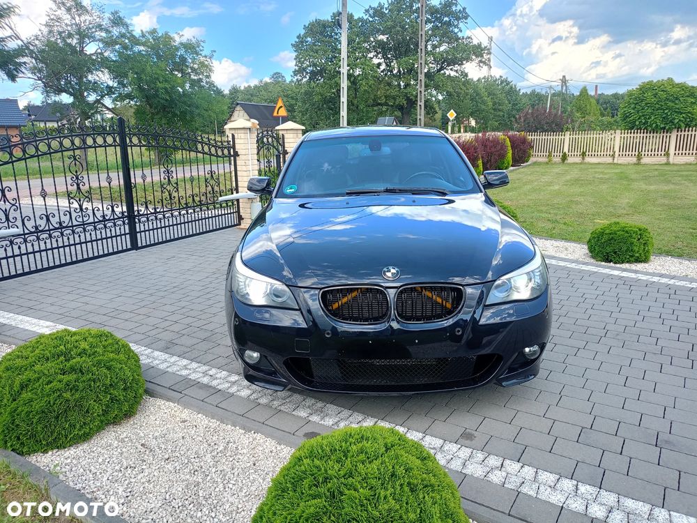 BMW Seria 5 520d Edition Sport - 2