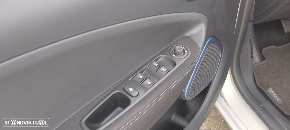 Renault Zoe (c/ Bateria) 41 kwh Intens - 13