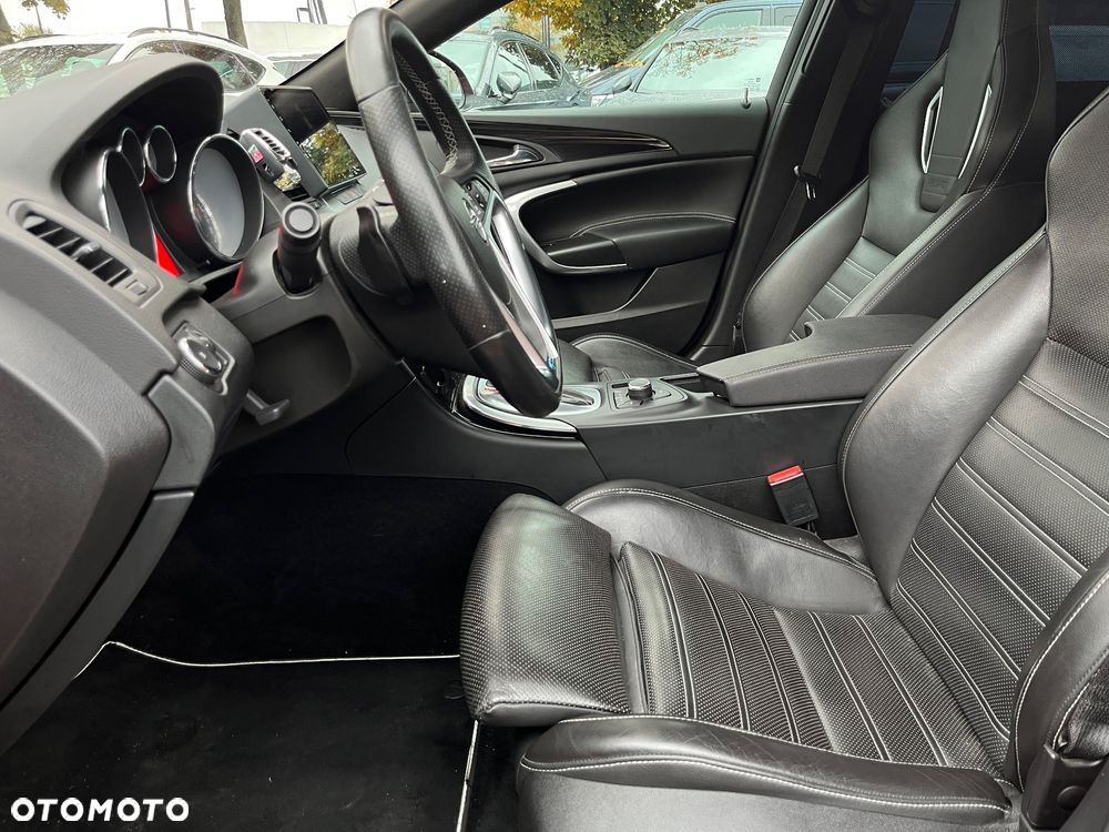 Opel Insignia 2.8 T V6 OPC - 9