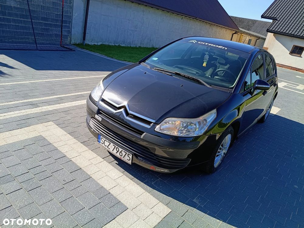 Citroën C4 1.6 16V Confort - 11