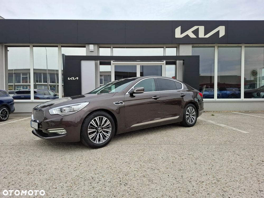 Kia K9 - 8