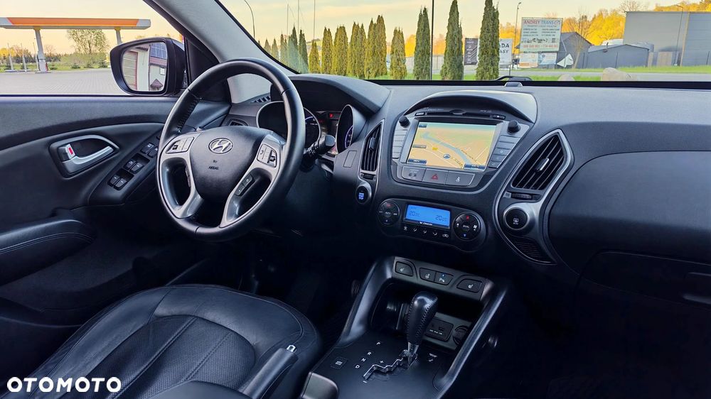 Hyundai ix35 2.0 CRDi 4WD Automatik Premium - 31