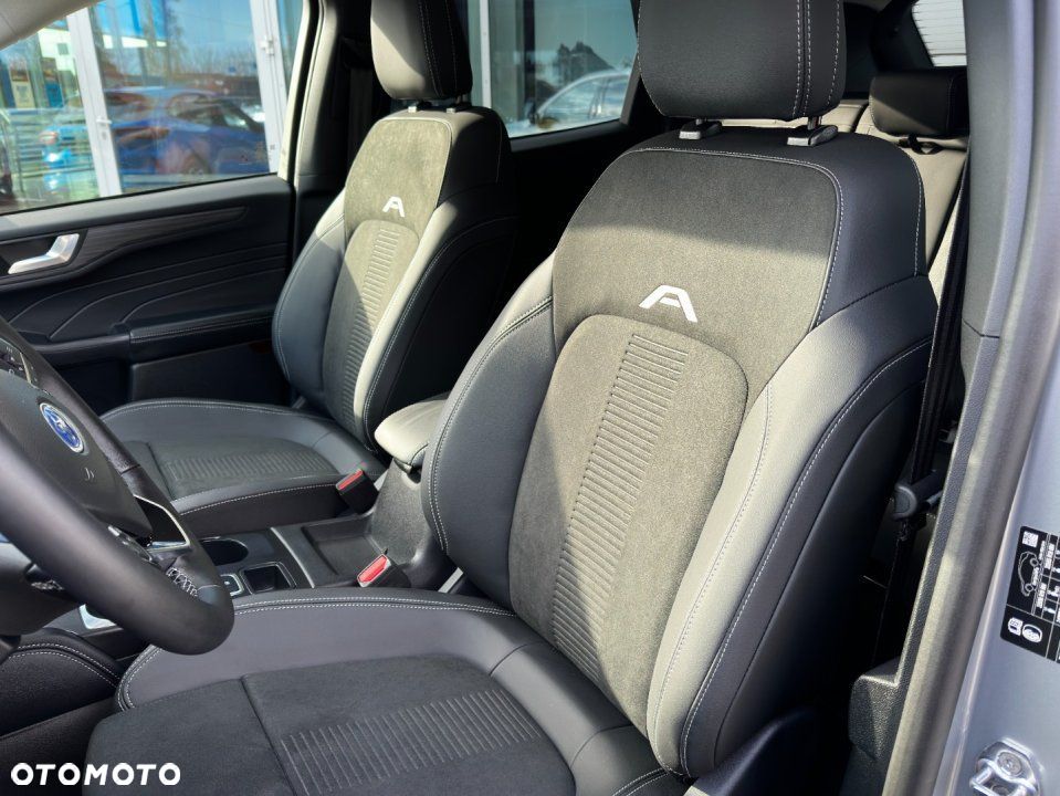 Ford Kuga - 13