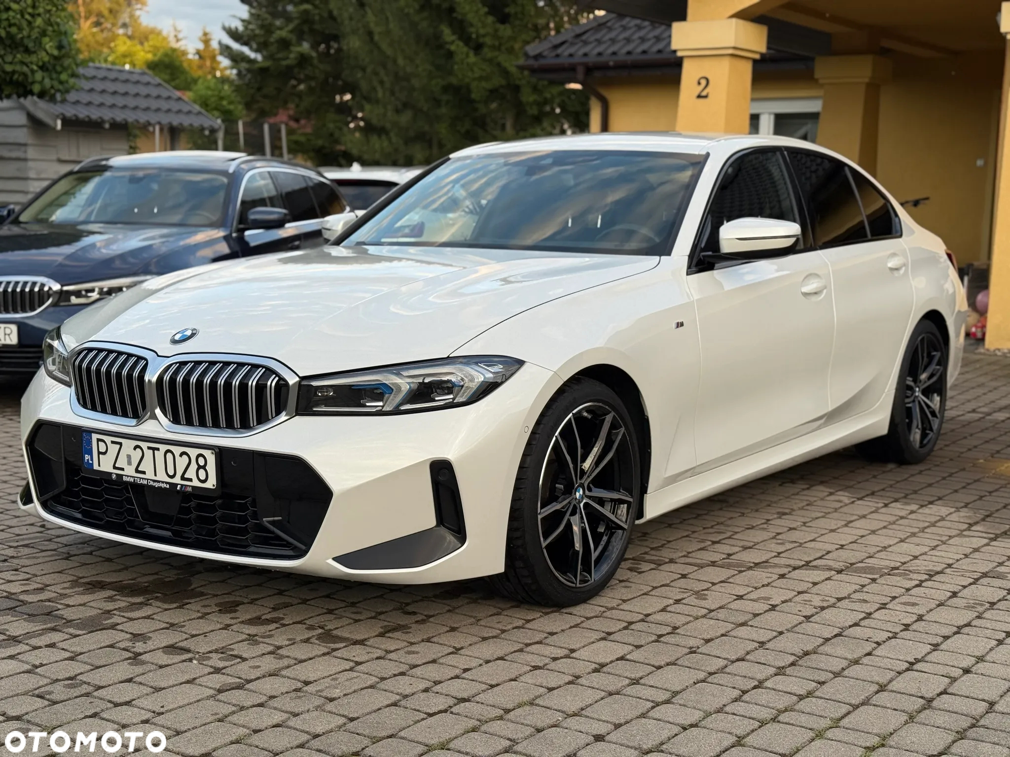BMW Seria 3 320d xDrive M Sport sport - 2