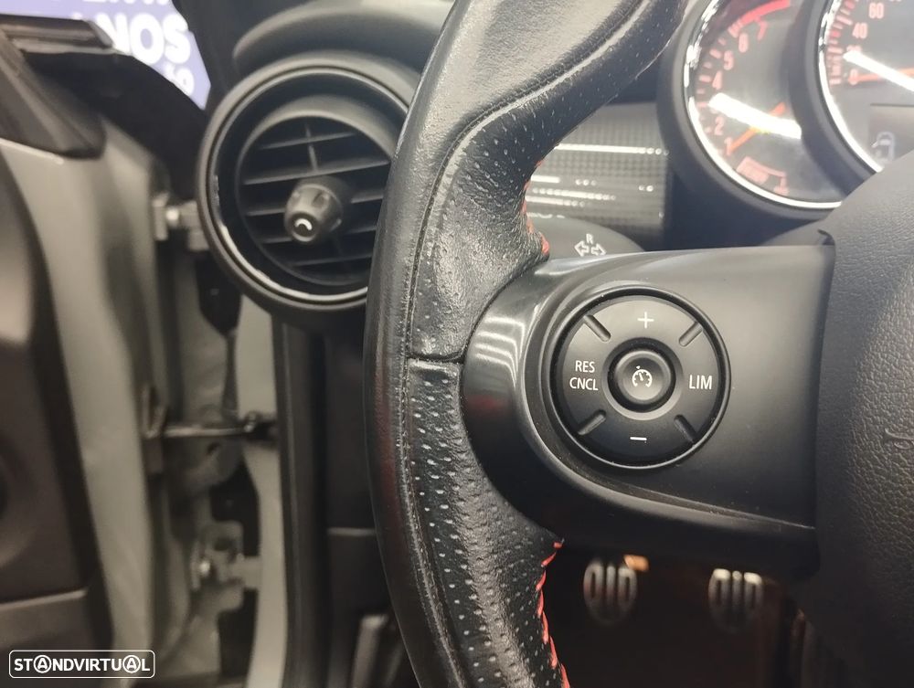MINI Cabrio Cooper - 25