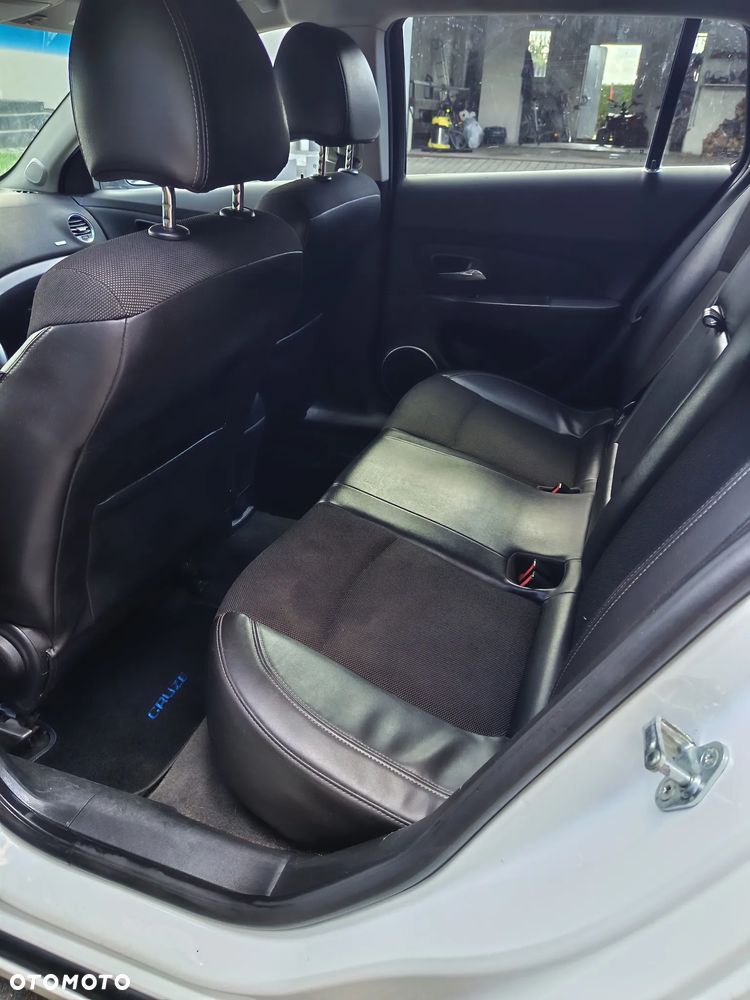 Chevrolet Cruze - 5