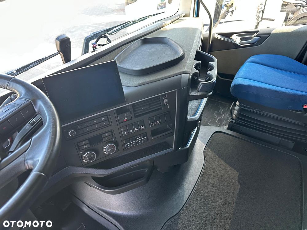 Volvo FH 460 I-SAVE GLOBE - 6