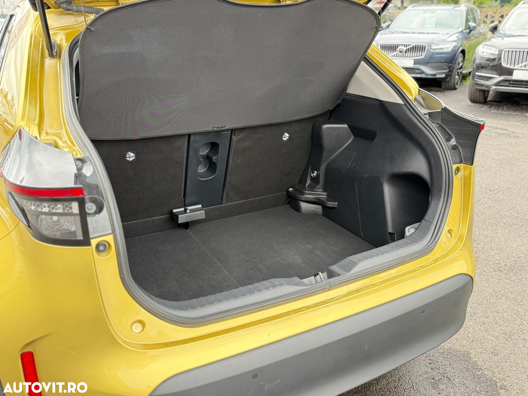 Toyota Yaris Cross 1.5 l CVT Active - 22
